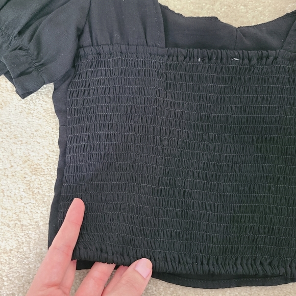 Love Tree Black Cropped Top Size Small - Picture 3 of 5